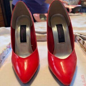 Red Patent Pump Size 6.5 Obsession